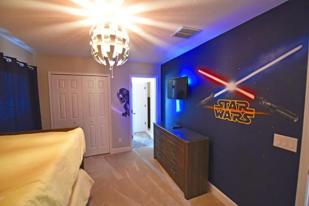 Star Wars Themed Game Room & More-Watersong394Oc دافِنبورت